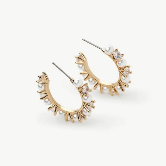 NWT / Olive & Piper / Privé Hoops / Gold ♥️ - Picture 1 of 3